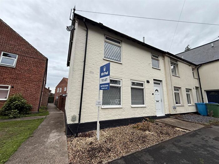 2 Bedroom End Of Terrace House To Rent In Main Street, Elloughton, Brough, HU15