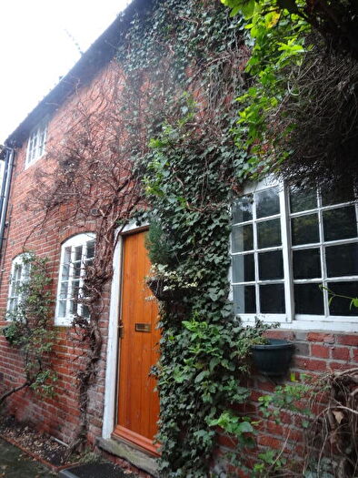 2 Bedroom End Of Terrace House To Rent In Jallands Row, Newark, Nottinghamshire, NG24