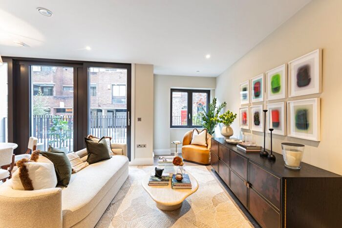 1 Bedroom Flat For Sale In Marylebone Mansions, Marylebone, W1H