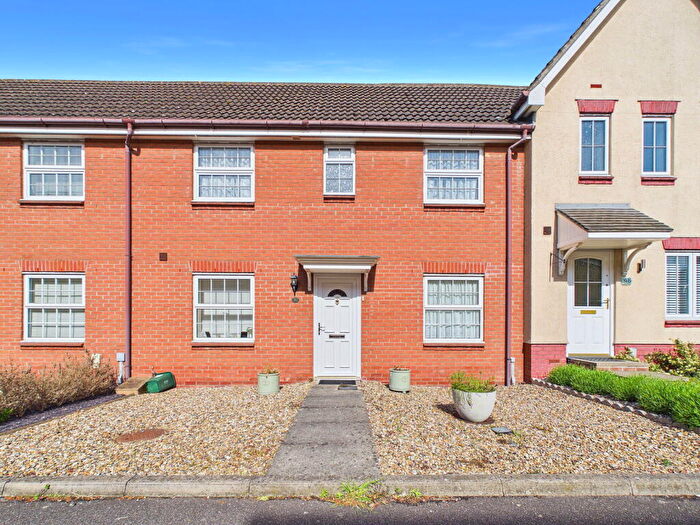 3 Bedroom Terraced House For Sale In Gulls Croft, Braintree, CM7