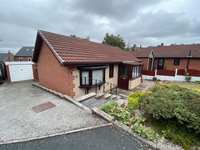 2 Bedroom Detached Bungalow For Sale In Milner Gate Court, Conisbrough, Doncaster, DN12