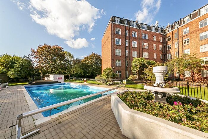 2 Bedroom Flat To Rent In Wellesley Road, London, W4