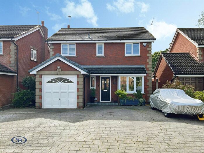 4 Bedroom Detached House For Sale In Beech Close, Congleton, CW12