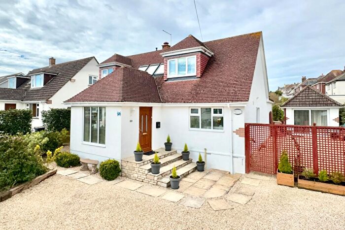 3 Bedroom Detached House For Sale In De Moulham Road, Swanage, BH19