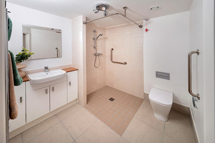 1 Bedroom Retirement Property To Rent In Hooton Road, Willaston, Cheshire, CH64