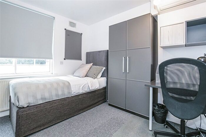 Studio To Rent In Herbal Hill, London, EC1R