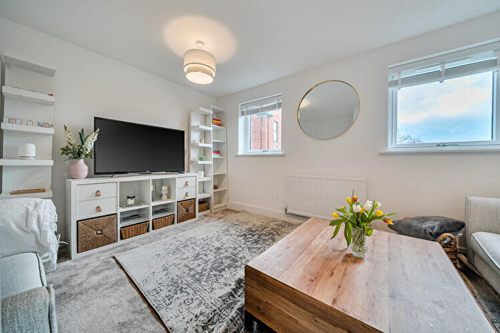 3 Bedroom Semi Detached House For Sale In Westover Street, Bicester, Oxfordshire, OX25