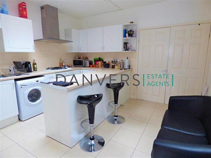 2 Bedroom Semi-Detached House To Rent In Thorpe Street, Leicester, LE3