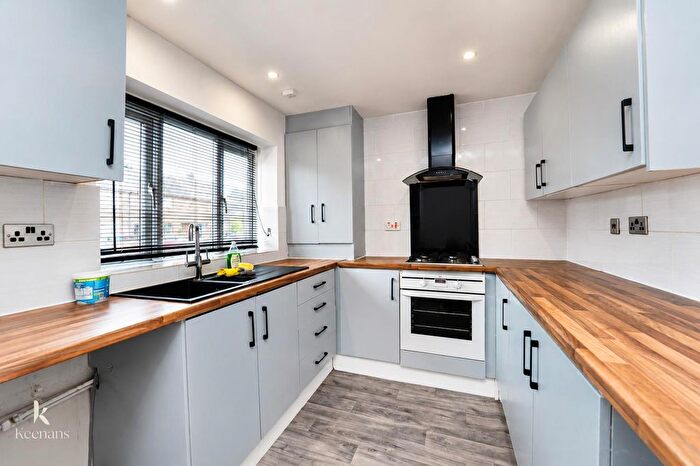 3 Bedroom End Of Terrace House To Rent In Wolsey Street, Heywood, OL10