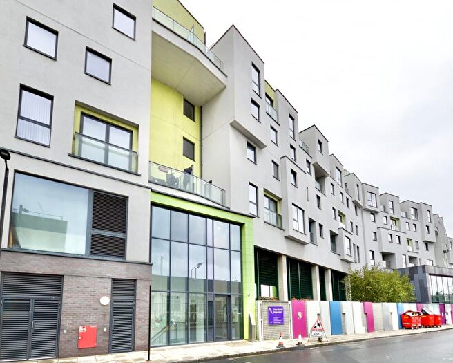 2 Bedroom Flat For Sale In Hepburn House, London, SE16