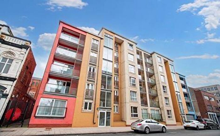 1 Bedroom Apartment To Rent In Dock Street, Hull, HU1