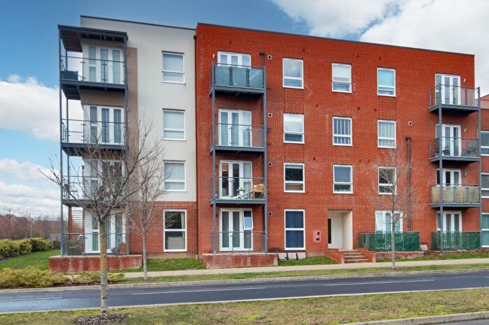 1 Bedroom Flat For Sale In Lett Lane, Castle Hill, Ebbsfleet Valley, Swanscombe, DA10