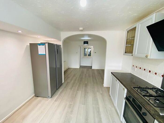 3 Bedroom Maisonette To Rent In Upper Stafford Avenue, Costessey, Norfolk, NR5