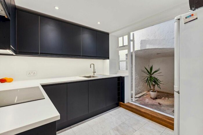 Studio To Rent In Sutherland Avenue, London, W9