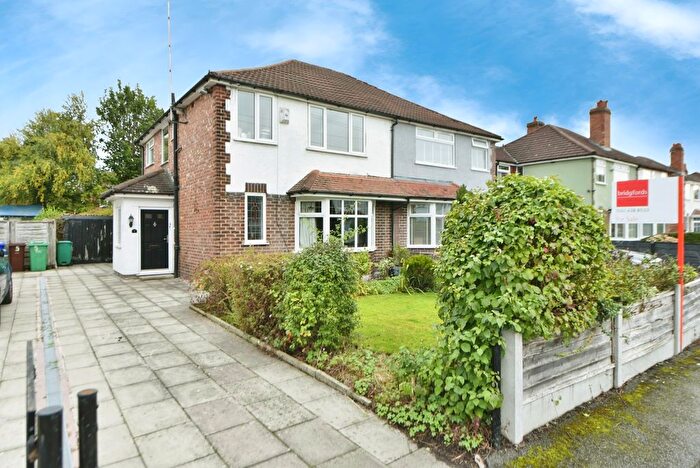 3 Bedroom Semi-Detached House For Sale In Crossgate Avenue, Manchester, Lancashire, Altair Avenue, M22