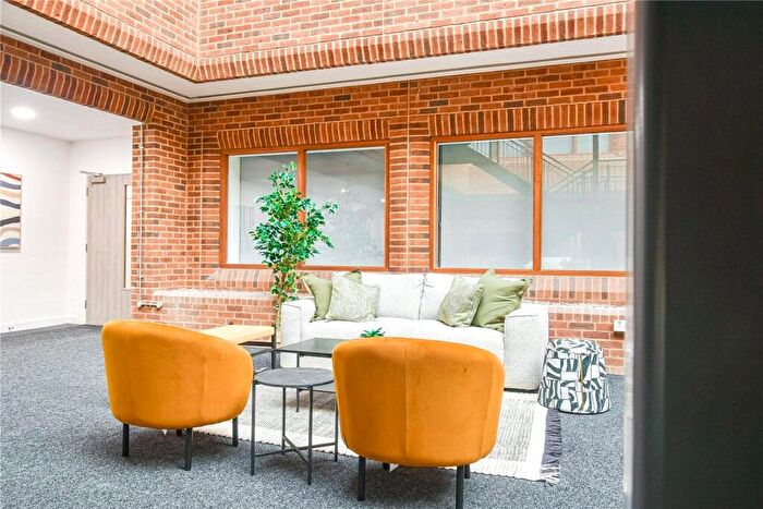 1 Bedroom Apartment To Rent In Strawberry Hill, Newbury, Berkshire, RG14