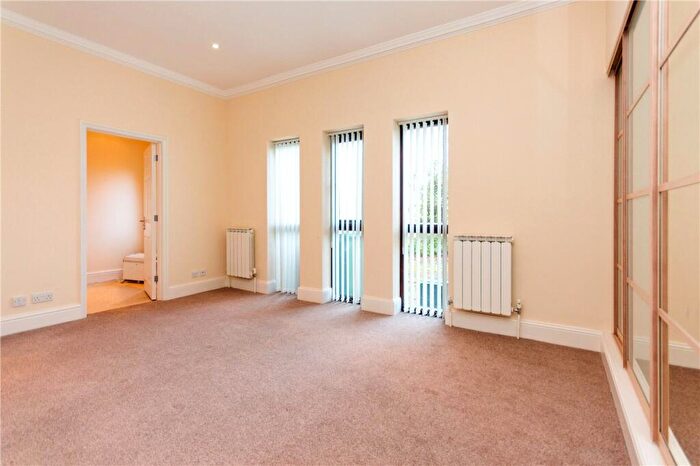 5 Bedroom Detached House To Rent In Beechwood Park, Markyate, St. Albans, AL3