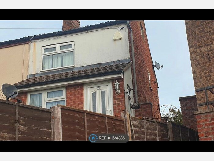 2 Bedroom End Of Terrace House To Rent In Baker Street, Irthlingborough, NN9