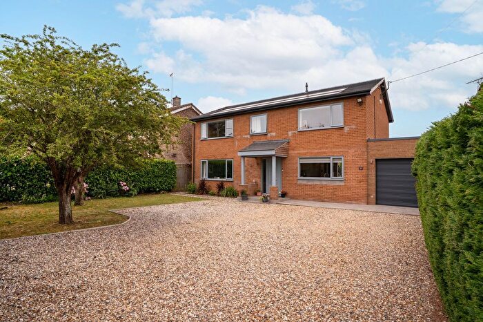 4 Bedroom Detached House For Sale In Rockmill End, Willingham, CB24
