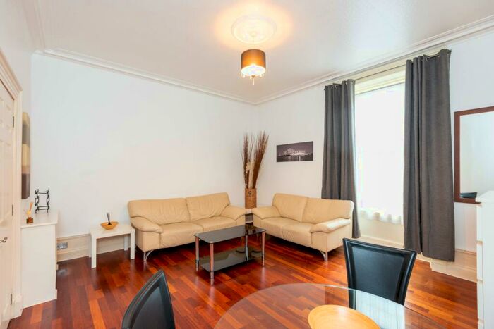1 Bedroom Flat To Rent In Crown Street, The City Centre, Aberdeen, AB11