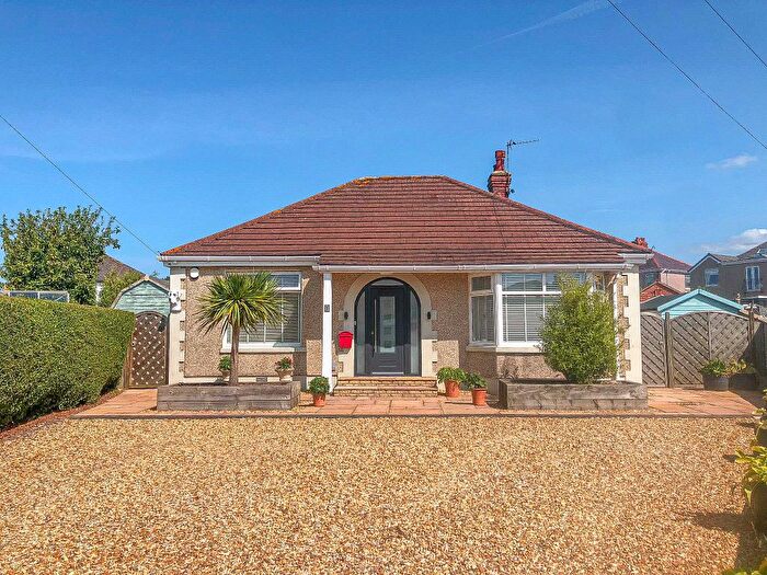 2 Bedroom Bungalow For Sale In The Drive, Heysham, Morecambe, LA3