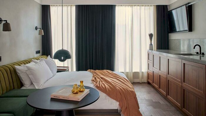 Studio To Rent In Kingsland High Street, London, E8