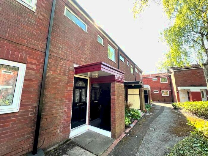 3 Bedroom Terraced House To Rent In Dewberry Close, Swinton, Manchester, M27