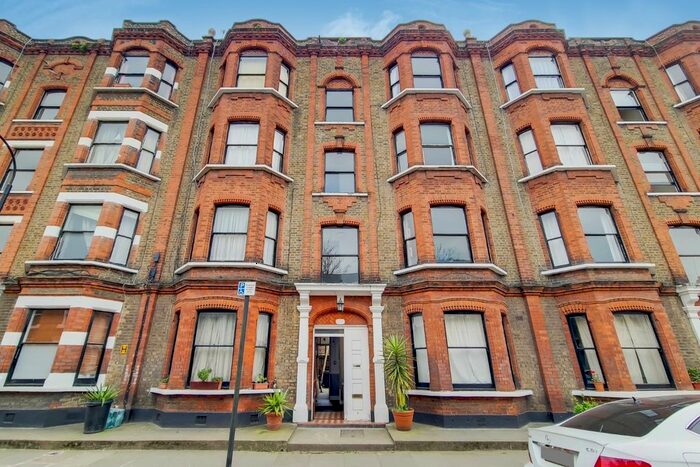 1 Bedroom Flat To Rent In Kingwood Road, London, SW6