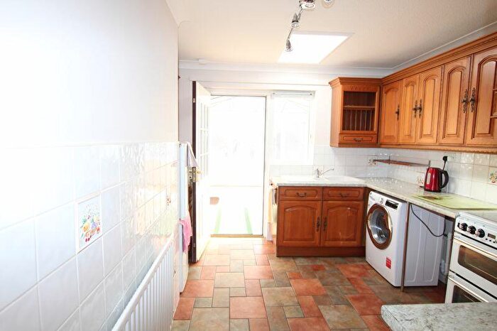 2 Bedroom Detached Bungalow To Rent In Batley Court, Bristol, BS30
