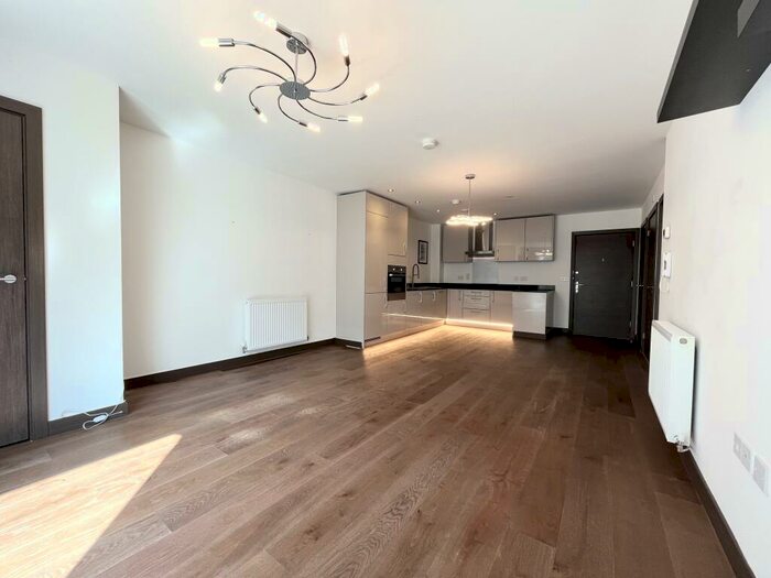 1 Bedroom Apartment To Rent In Avonside House, Fletton Quays, Peterborough, PE2