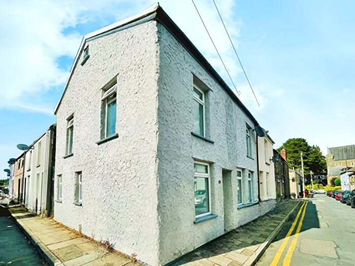 3 Bedroom End Of Terrace House To Rent In Garth Street, Merthyr Tydfil, CF47