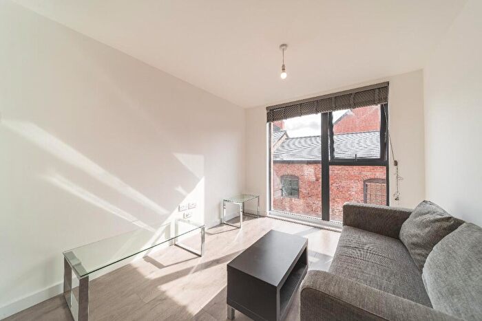 1 Bedroom Apartment To Rent In Dun Fields, Kelham Island, Sheffield, S3