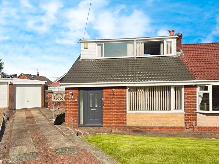 3 Bedroom Semi-Detached House To Rent In Ashes Drive, Breightmet, Bolton, BL2