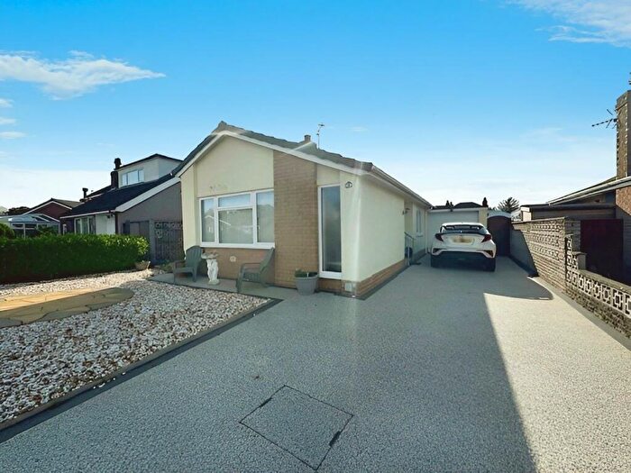 2 Bedroom Detached Bungalow For Sale In Seymour Drive, Rhuddlan, Denbighshire, LL18