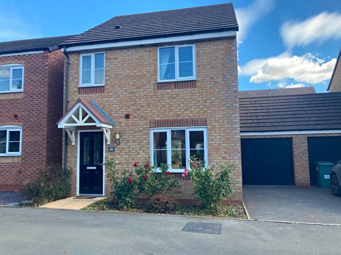 3 Bedroom Detached House For Sale In Cygnet Avenue, Nuneaton, CV10