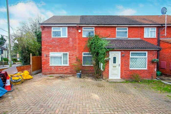 2 Bedroom End Of Terrace House To Rent In Silk Mill Road, Watford, Hertfordshire, WD19