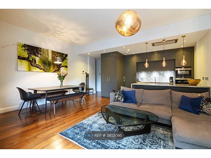 2 Bedroom Flat To Rent In Herbal Hill Gardens, London, EC1R