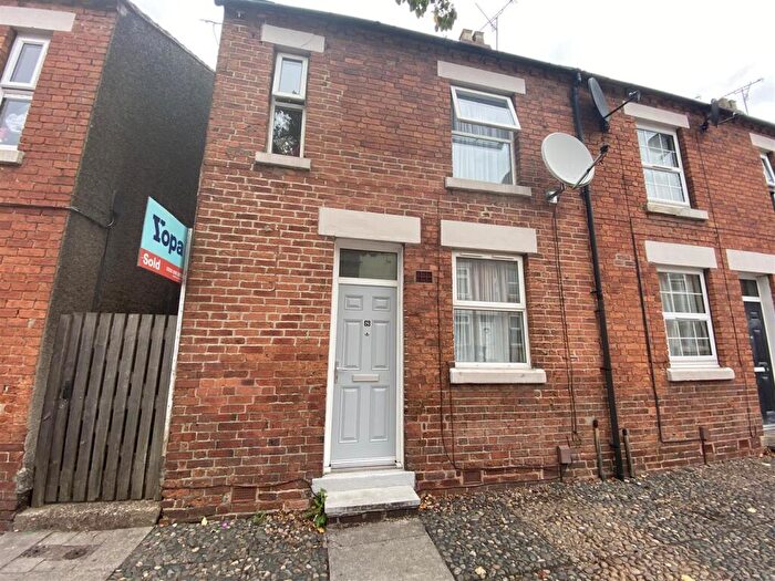 2 Bedroom House To Rent In Princes Street, Eastwood, Nottingham, NG16