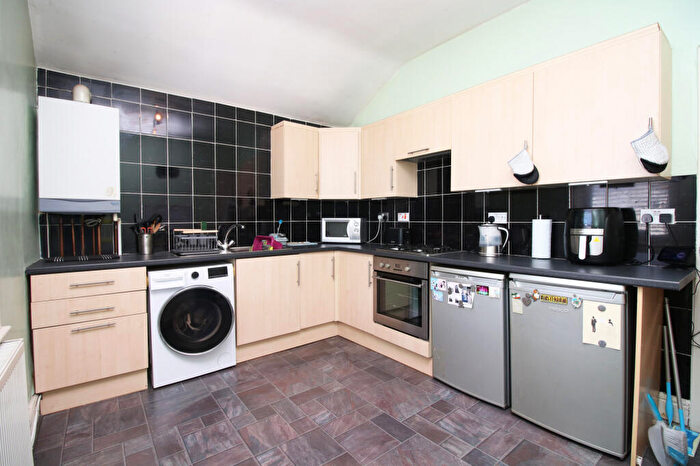 2 Bedroom Apartment For Sale In Kemp Street, Fleetwood, FY7