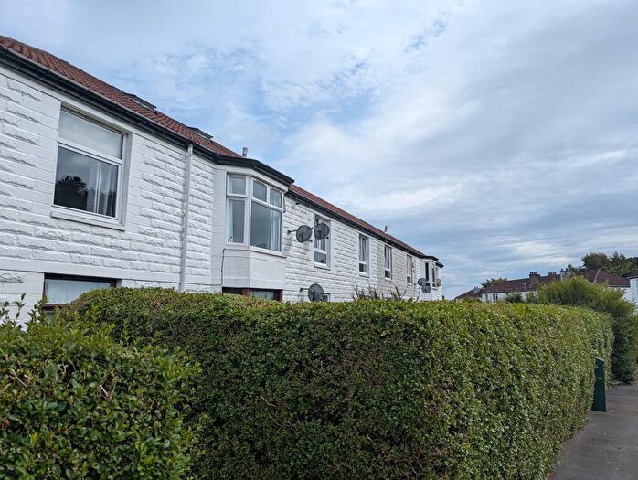 2 Bedroom Barn Conversion To Rent In Ancrum Drive, Dundee, DD2