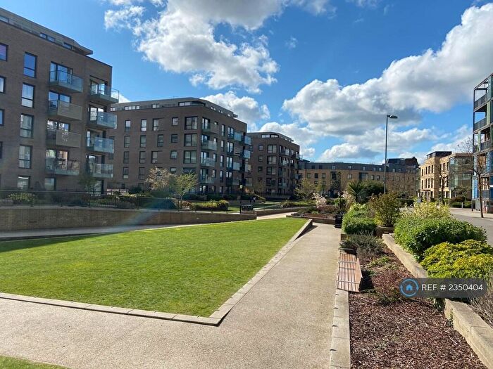 1 Bedroom Flat To Rent In Warren Close, Cambridge, CB2