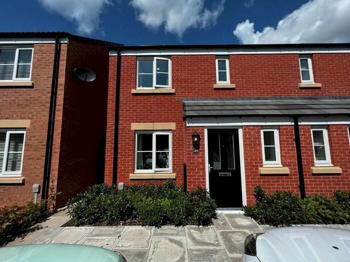 3 Bedroom Semi-Detached House To Rent In Morgana Road, Mansfield, NG19