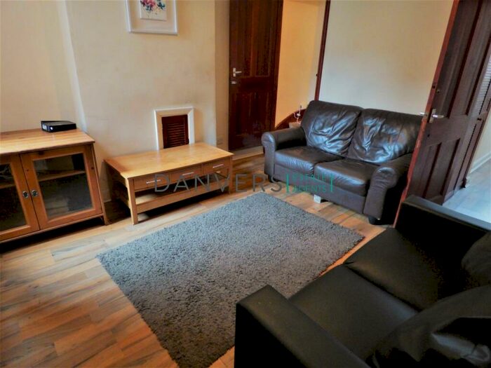 4 Bedroom Terraced House To Rent In Saxon Street, Leicester, LE3