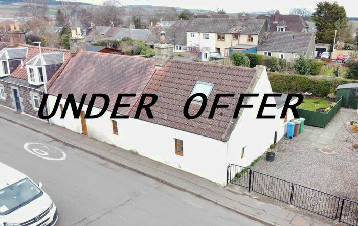 2 Bedroom Cottage For Sale In Main Street, Dunshalt, Cupar, KY14