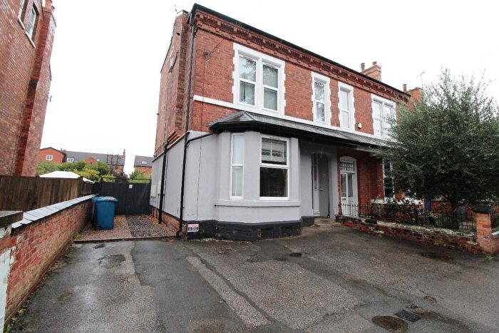 2 Bedroom Flat To Rent In Henry Road, West Bridgford, NG2