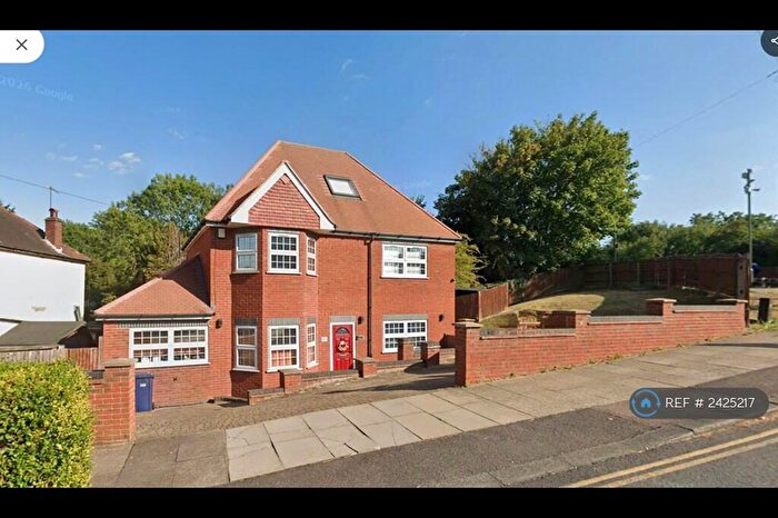 4 Bedroom Detached House To Rent In Bittacy Rise, London, NW7