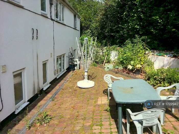 2 Bedroom Flat To Rent In Hatherleigh, Hatherleigh, EX20