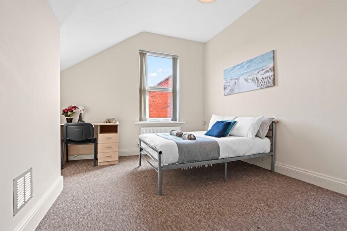 1 Bedroom Flat To Rent In Noel Street, Nottingham, NG7