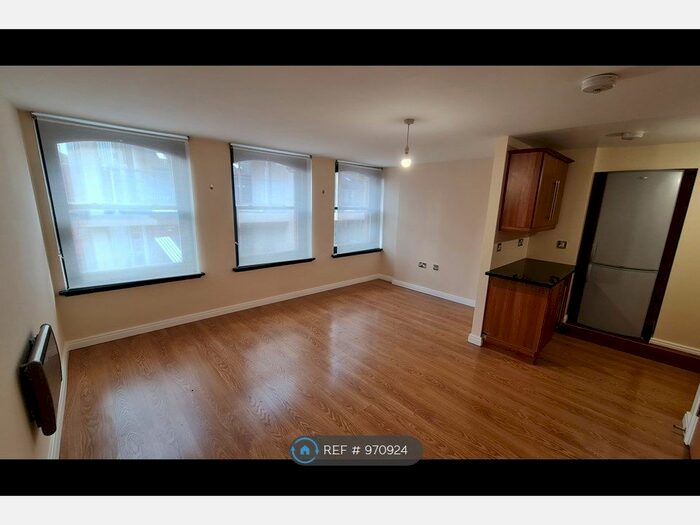 2 Bedroom Flat To Rent In Thomas Street, Manchester, M4