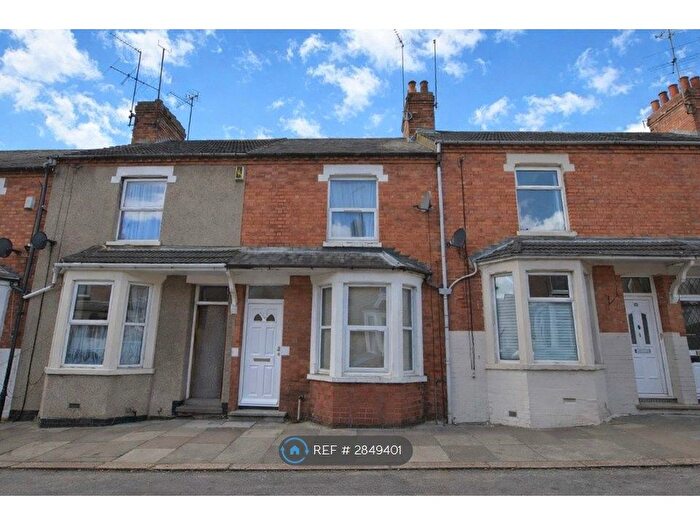 3 Bedroom Terraced House To Rent In Roseholme Road, Northampton, NN1